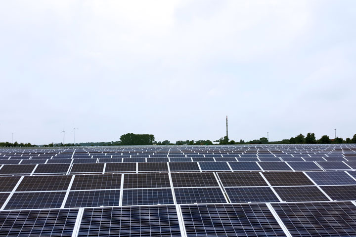 Η aleo solar προμηθεύει το φωτοβολταϊκό πάρκο της sunfarming