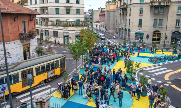 Πώς το Μιλάνο μετέτρεψε χιλιάδες τετραγωνικά μέτρα δρόμων σε ζωντανό δημόσιο χώρο! (φωτος)